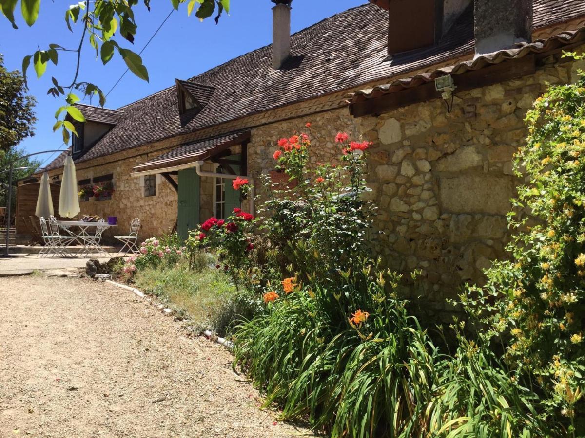 Les Rocailles De La Reine Bed & Breakfast Lamonzie-Montastruc Exterior photo